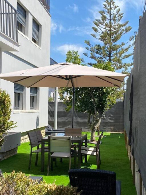 세심브라 Casa Com Jardim Perto Da Praia 빌라 외부 사진